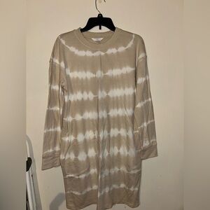 New Medium Long Sleeve Dress With Pockets